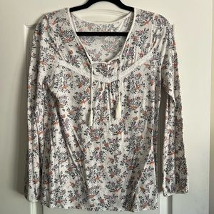 3/4 length floral/animal top